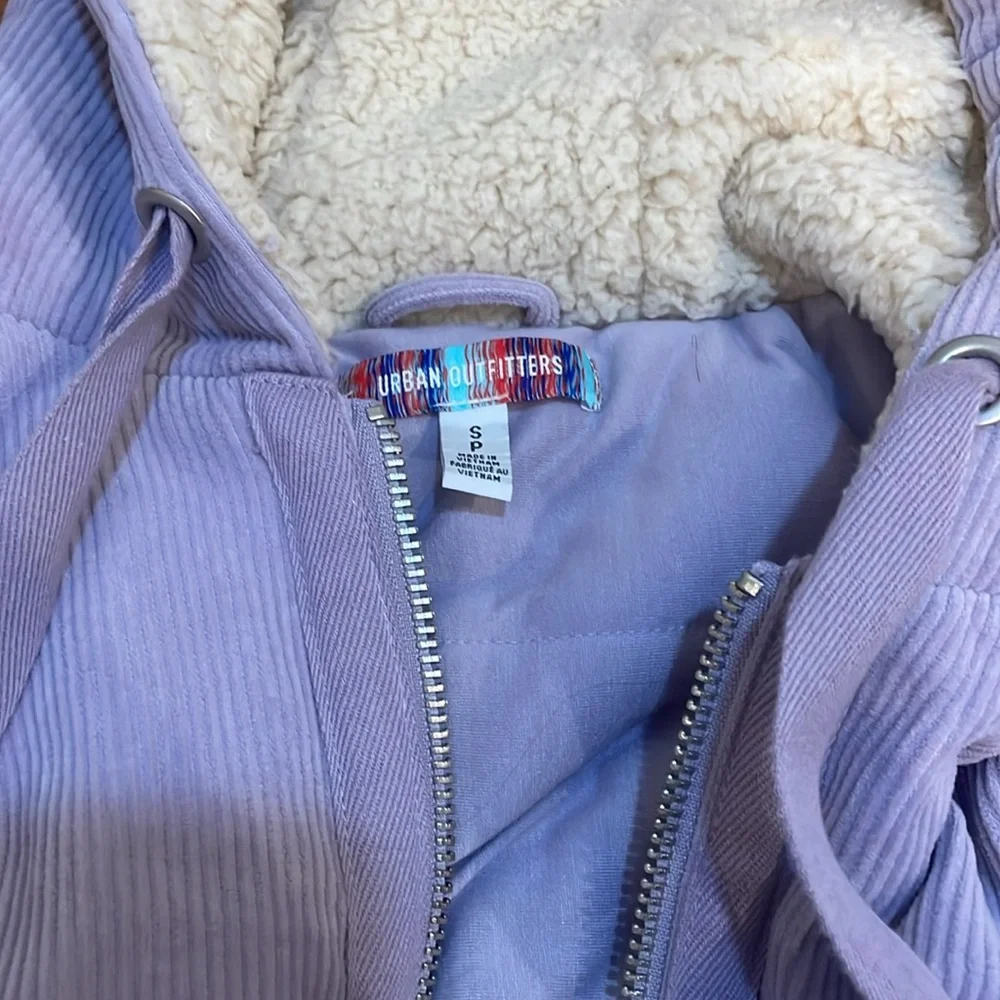 Urban Outfitters Corduroy Zip-Up Hooded Jacket - Picture 4 of 4